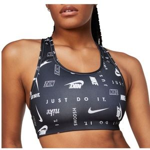 BLACK NIKE SPORTS BRA🖤🖤